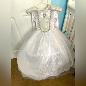 ‼️S O L D‼️ Elegant Fairy Costume for Girl size 5/6T